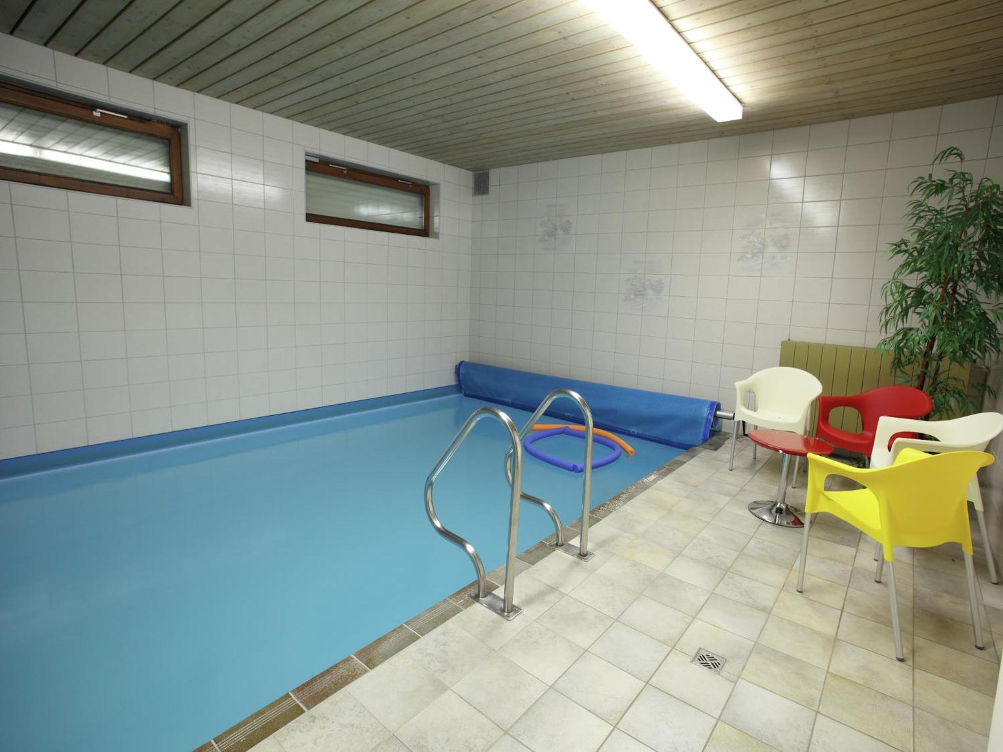 Cozy Apartment In Ruhmannsfelden With Swimming Pool Акслах Экстерьер фото